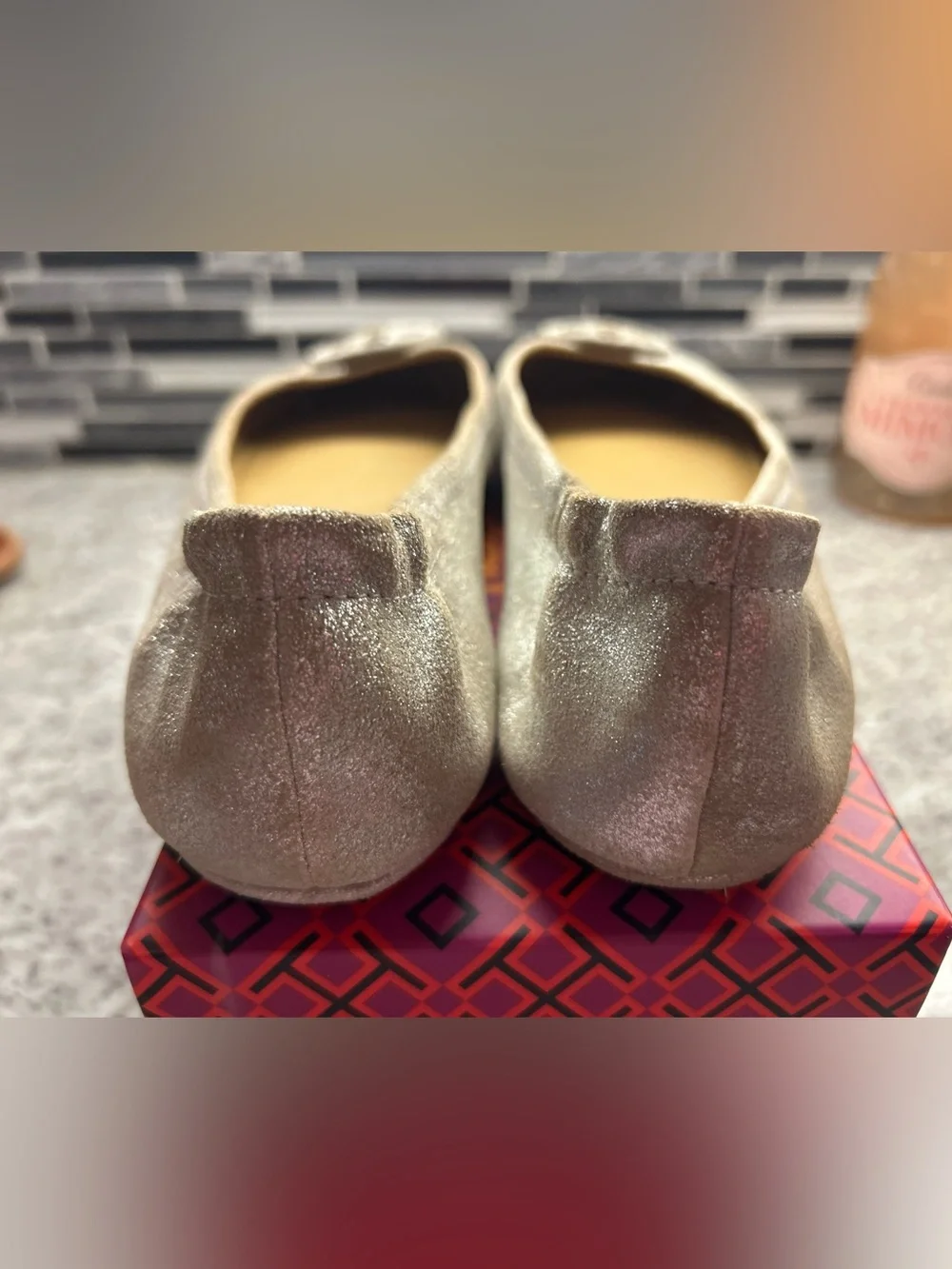 Tory Burch Minnie Travel Metallic sand  Ballet Flats with Logo - size 8